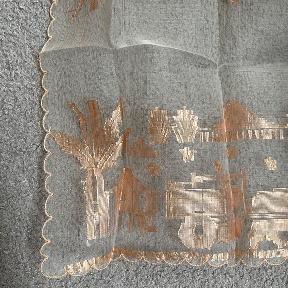 TRADED-Vintage Mexican Handkerchief - Picture 2 of 4